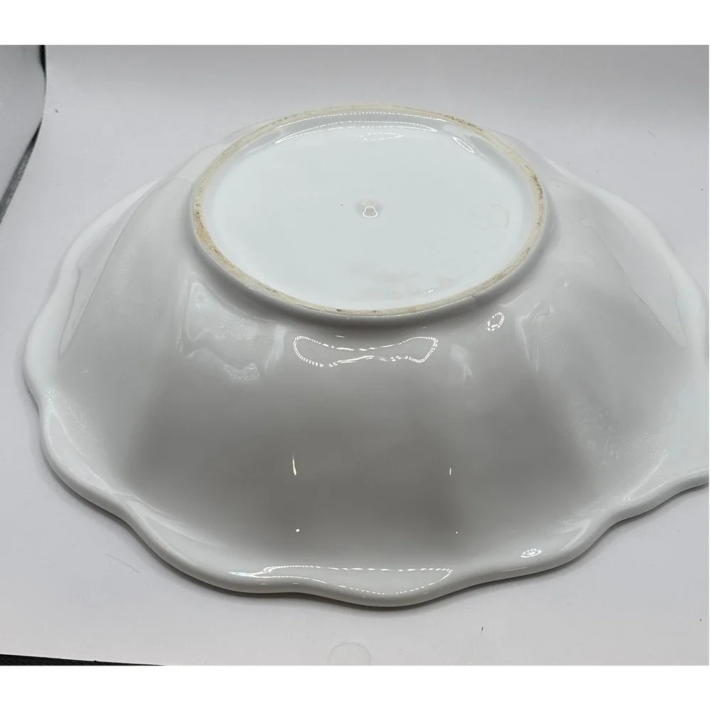 Serving Bowl White Cabbage Leaf Ceramic Grandmillennial Palm Beach Coastal Chic